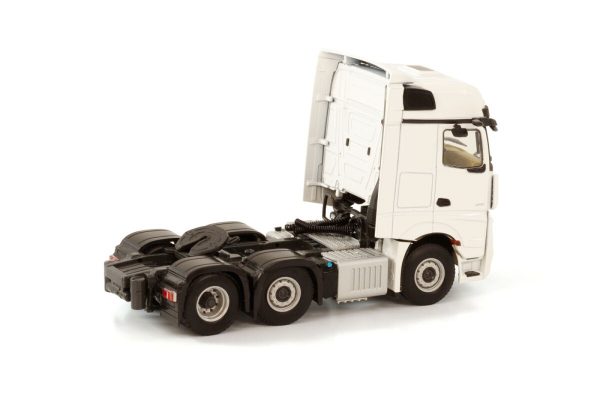 Mercedes-Benz Actros MP5 BigSpace 6x2 - Image 2