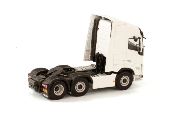 Volvo FH5 Globetrotter 6x2 twin steer - Image 2