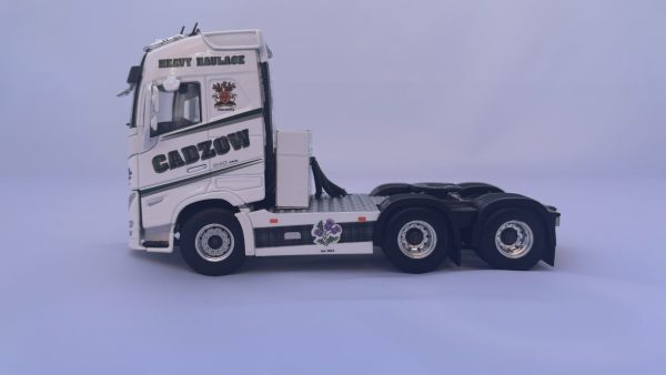 Cadzow Anniversary Volvo (Thistles logo) - Image 5