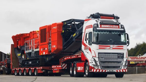 Donnell & Ellis Heavy Haulage Limited